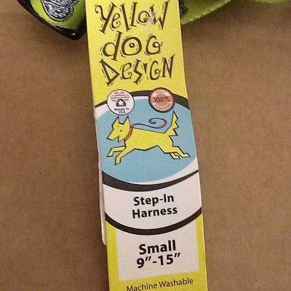 Yellow dog small step in dog harness - Picture 2 of 4